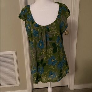 JH Collectibles Green and Blue Floral Blouse